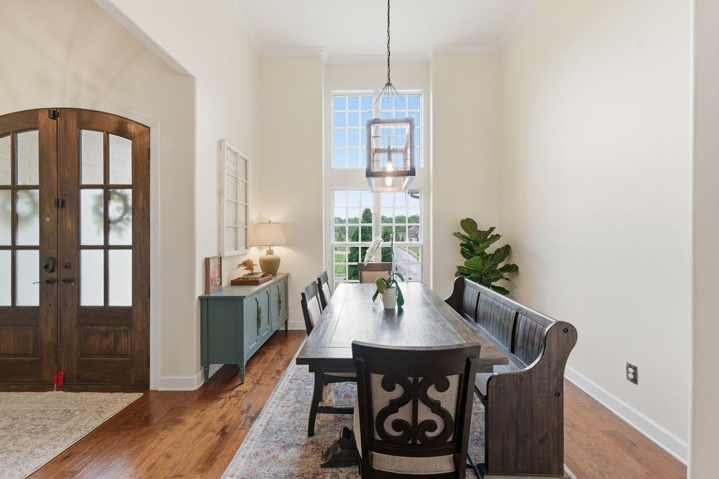 116 Cassandra Dr, Cottontown, TN 37048