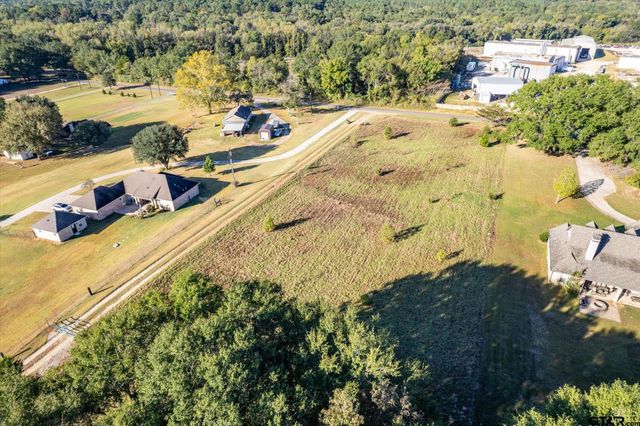 21289 CR 2138, Troup, TX 75789