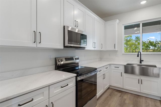 18178 MABERLY ROAD, Weeki Wachee, FL 34614
