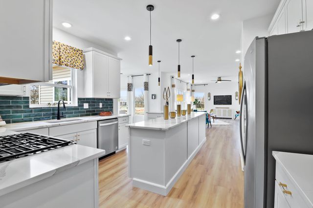 22 Levanno Drive, Crown Point, IN 46307