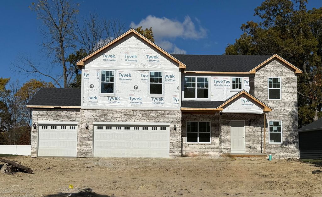 22 Levanno Drive, Crown Point, IN 46307