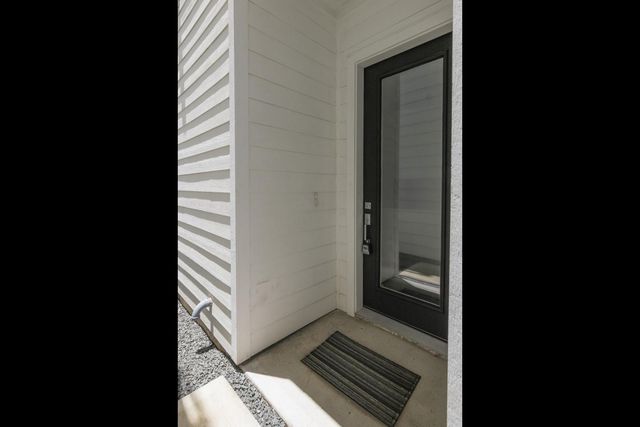 5841 Dolores Street, Houston, TX 77057