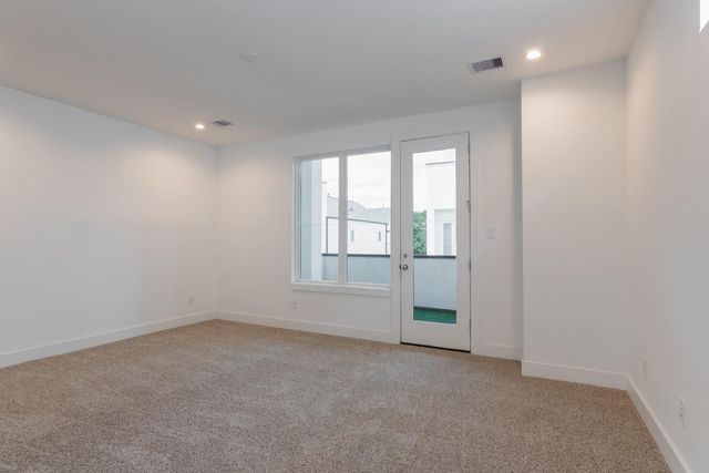 5841 Dolores Street, Houston, TX 77057