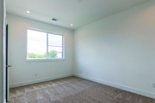 5841 Dolores Street, Houston, TX 77057