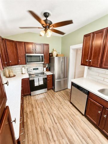 712 8th Avenue, Bethlehem City, PA 18018