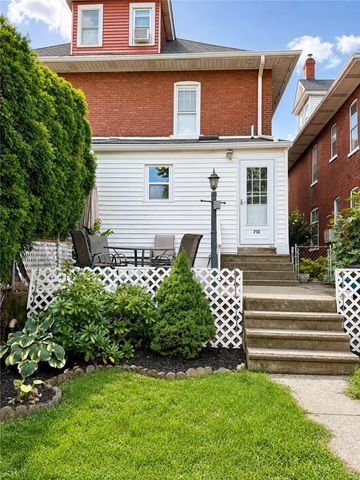 712 8th Avenue, Bethlehem City, PA 18018