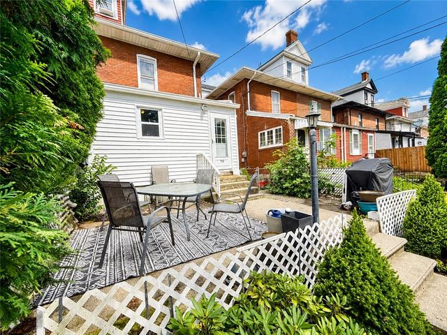 712 8th Avenue, Bethlehem City, PA 18018