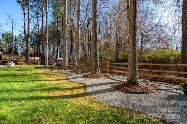 17357 Huntersville Concord Road, Huntersville, NC 28078