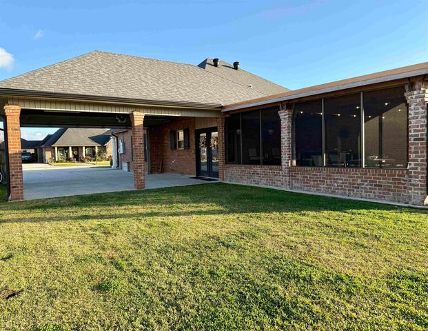 306 Inglewood Way, Houma, LA 70360