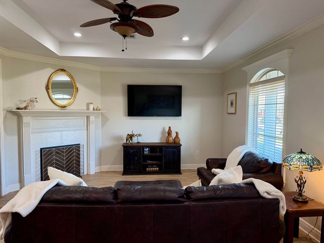 306 Inglewood Way, Houma, LA 70360