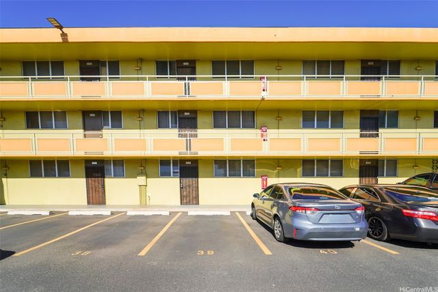 755 Mcneill Street A204, Honolulu, HI 96817