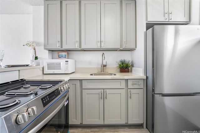 755 Mcneill Street A204, Honolulu, HI 96817