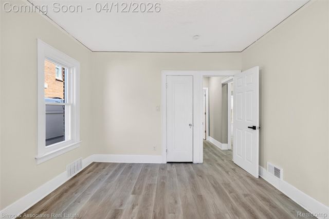 5019 Maple Street, Dearborn, MI 48126