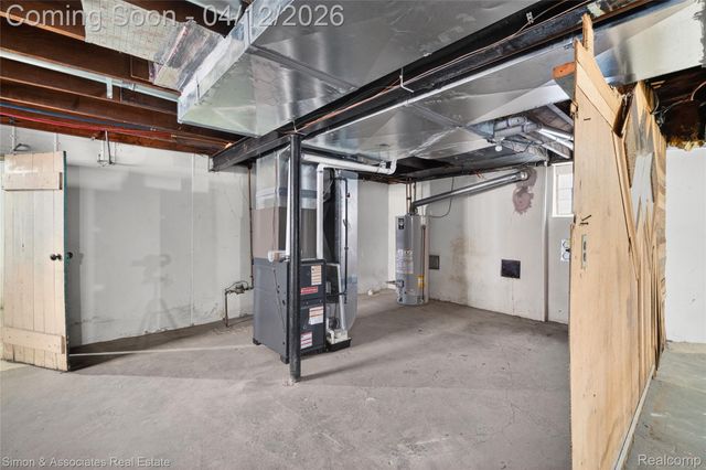 5019 Maple Street, Dearborn, MI 48126