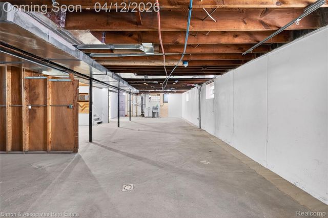 5019 Maple Street, Dearborn, MI 48126