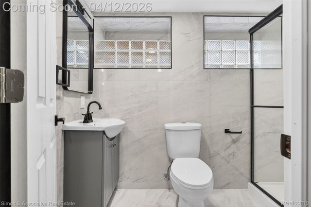 5019 Maple Street, Dearborn, MI 48126