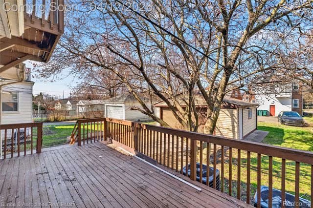 5019 Maple Street, Dearborn, MI 48126