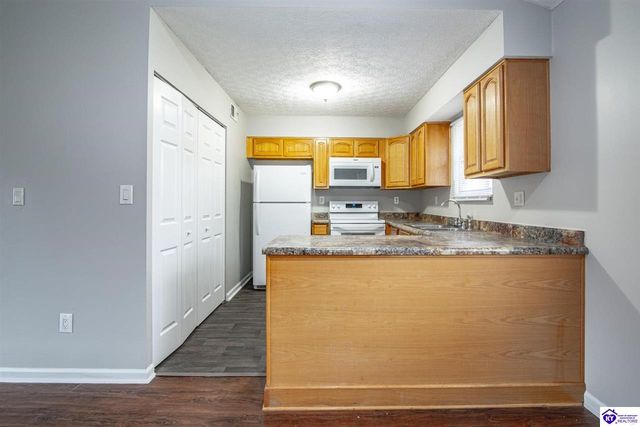 554 Cheyenne Road, Radcliff, KY 40160