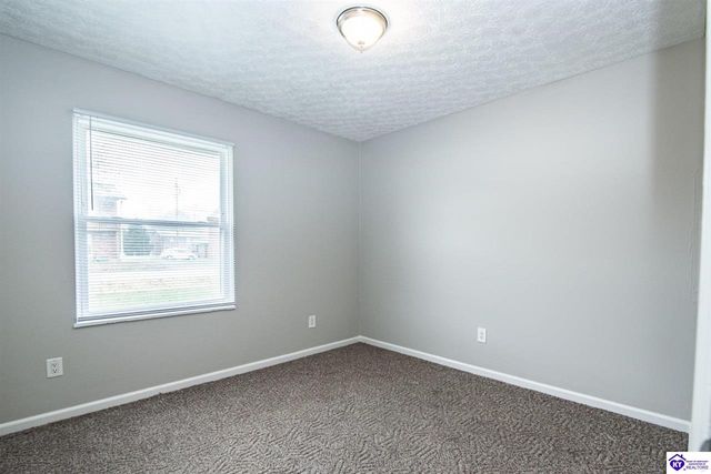 554 Cheyenne Road, Radcliff, KY 40160