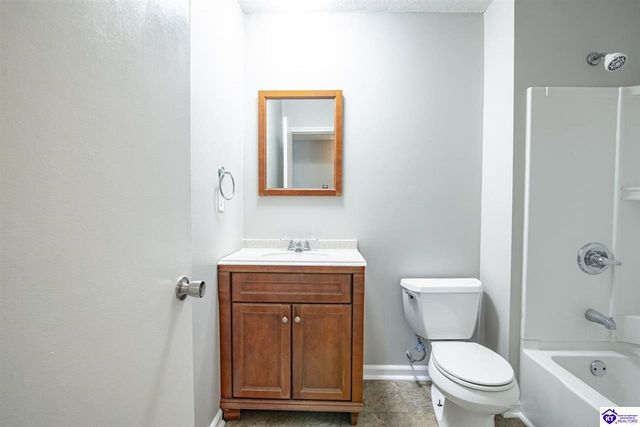 554 Cheyenne Road, Radcliff, KY 40160