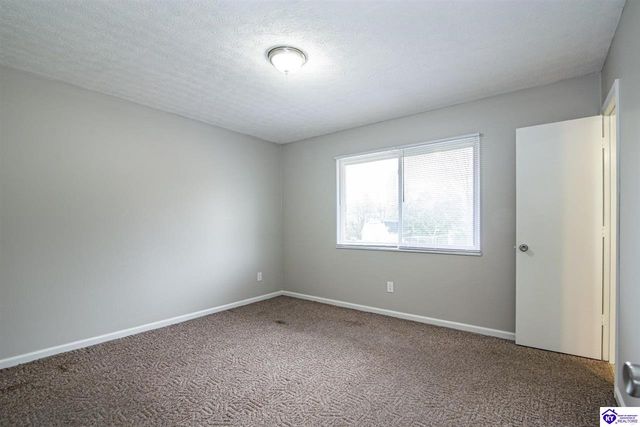 554 Cheyenne Road, Radcliff, KY 40160