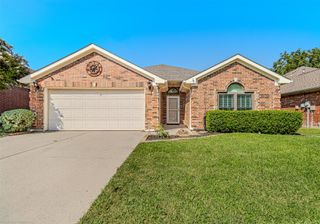 8625 Stetson Drive, Fort Worth, TX 76244