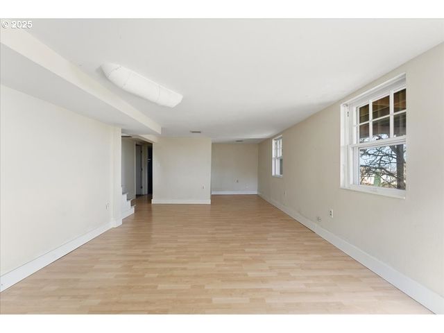 10226 Nw 109TH Ave, Portland, OR 97231