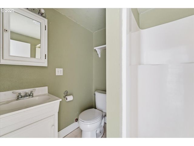 10226 Nw 109TH Ave, Portland, OR 97231