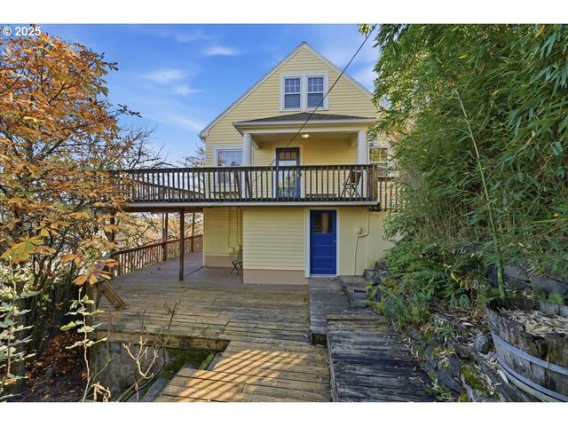 10226 Nw 109TH Ave, Portland, OR 97231