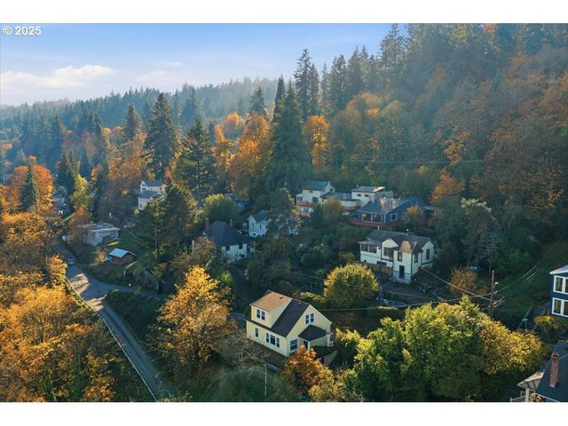 10226 Nw 109TH Ave, Portland, OR 97231