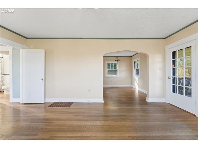 10226 Nw 109TH Ave, Portland, OR 97231