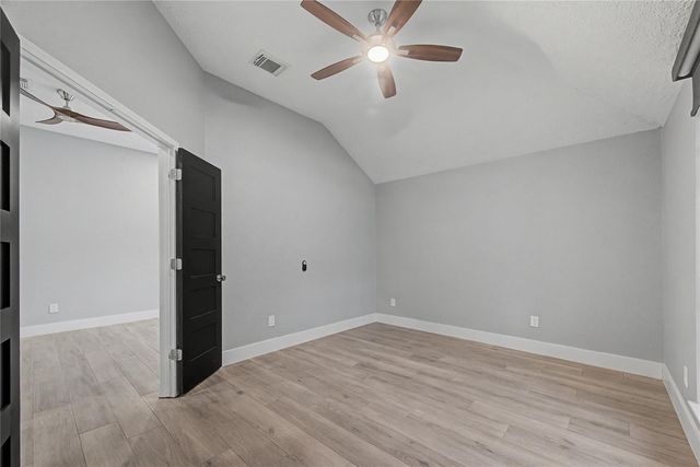 1210 Bob White Drive, Friendswood, TX 77546