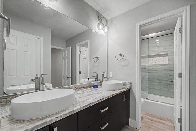 1210 Bob White Drive, Friendswood, TX 77546