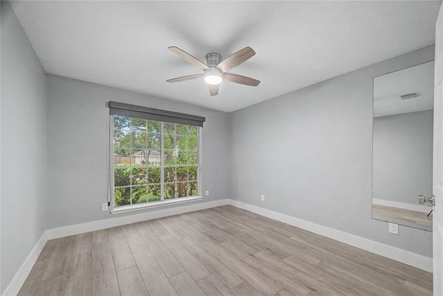 1210 Bob White Drive, Friendswood, TX 77546