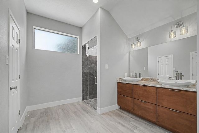 1210 Bob White Drive, Friendswood, TX 77546