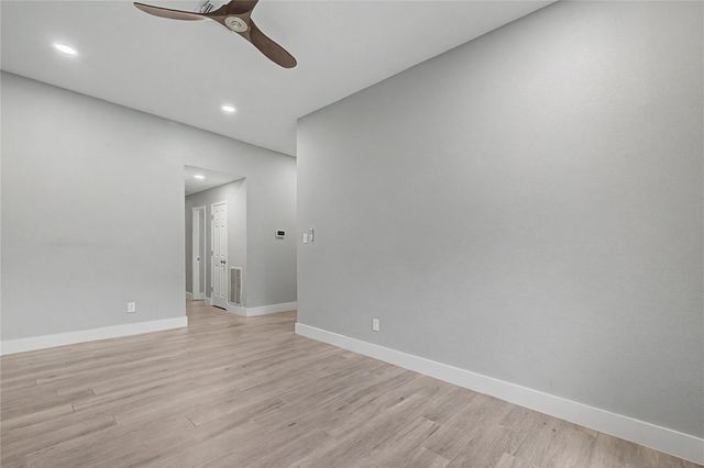 1210 Bob White Drive, Friendswood, TX 77546