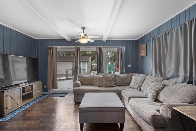 71 S Blackhawk Street, Janesville, WI 53545