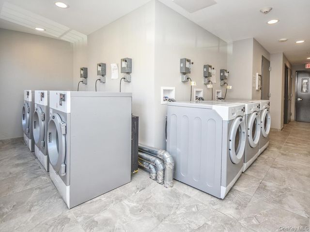 200 Carney Street 202, Glen Cove, NY 11542