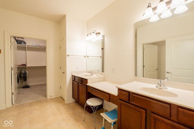 4082 Bayberry Court, Greenwood, IN 46143