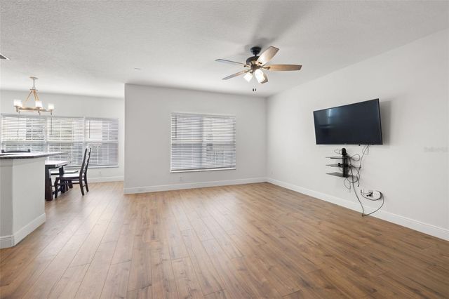 5950 BEACONPARK STREET, Lithia, FL 33547