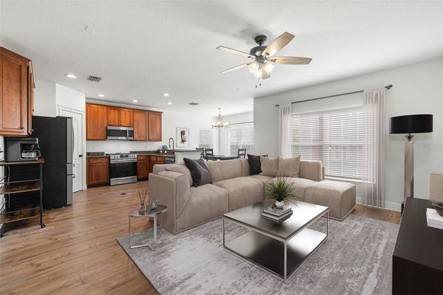 5950 BEACONPARK STREET, Lithia, FL 33547