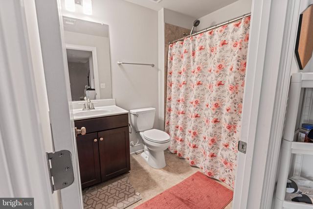 1330 RAIL STOP DR, Woodbridge, VA 22191