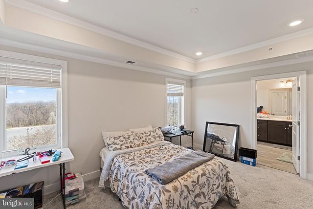 1330 RAIL STOP DR, Woodbridge, VA 22191