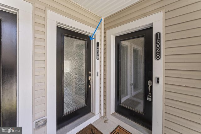 1330 RAIL STOP DR, Woodbridge, VA 22191