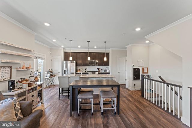 1330 RAIL STOP DR, Woodbridge, VA 22191