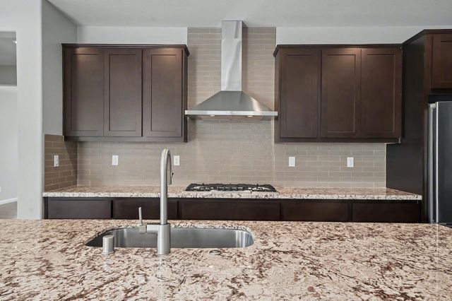 2584 Lombardy Ct, Lodi, CA 95242