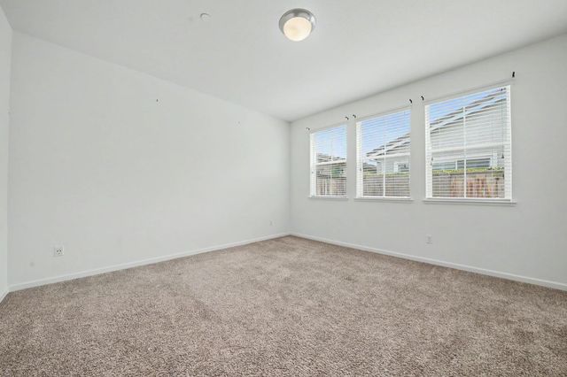 2584 Lombardy Ct, Lodi, CA 95242