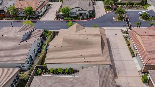 2584 Lombardy Ct, Lodi, CA 95242