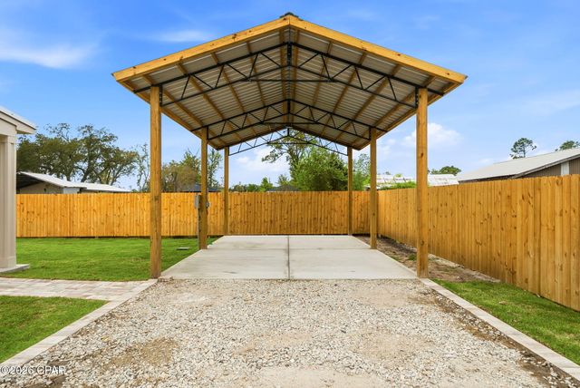 7741 Calhoun Avenue, Panama City, FL 32409