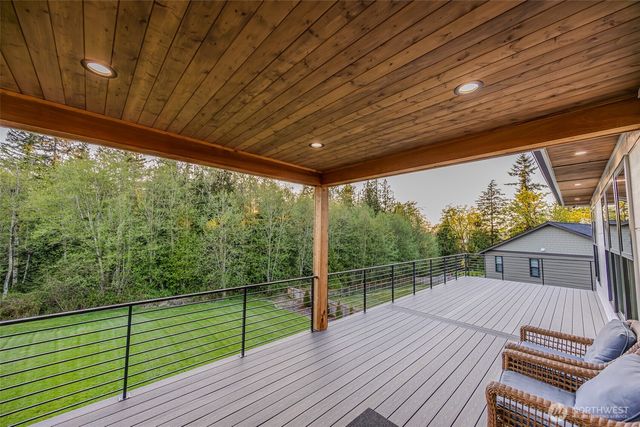 24026 Dolphin Lane, Mount Vernon, WA 98274
